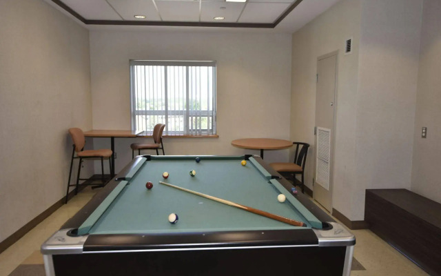 Residence & Conference Centre - London