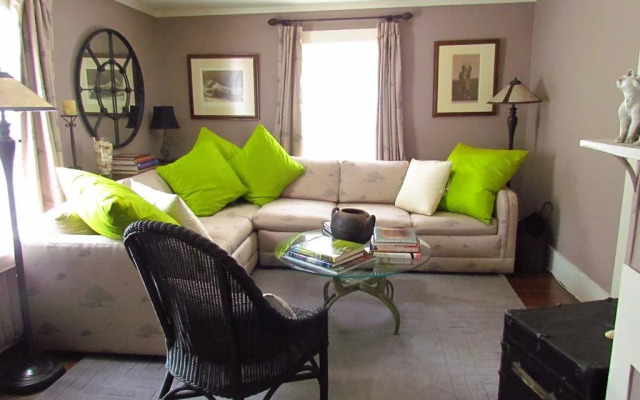 Lorraine Parish Bedroom Suites