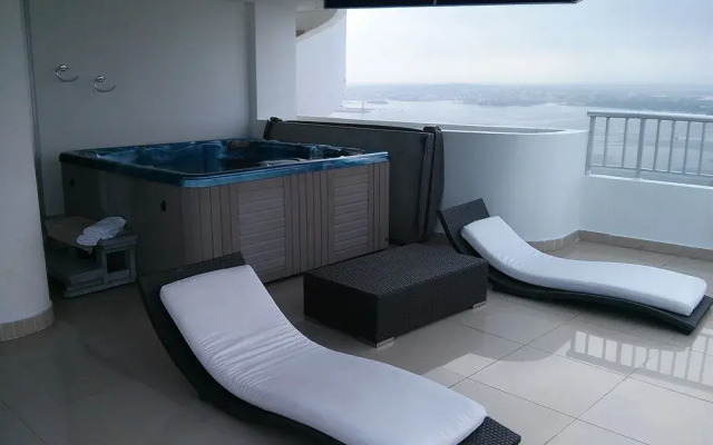 Penthouses Palmetto