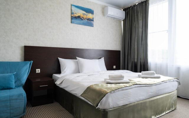 Sariya Hotel