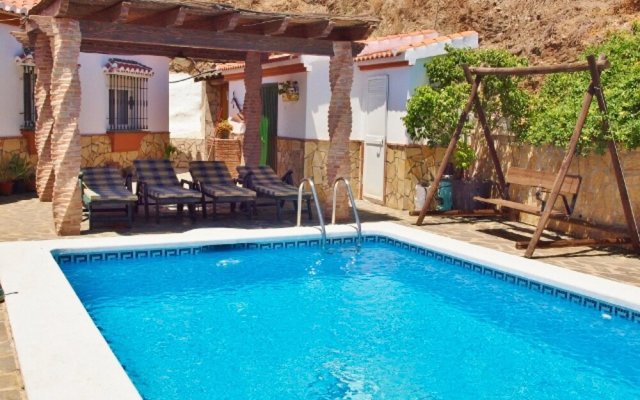 House With 4 Bedrooms in Torrox, With Wonderful sea View, Private Pool