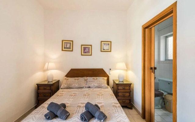 Getawaysmalta - Bayview Apartment in St Paul's Bay