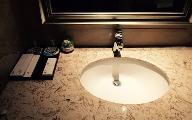 Nanjing Shu Ge Hotel