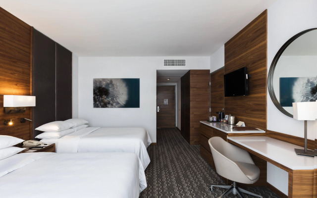 DoubleTree by Hilton Hotel Mexico City Santa Fe