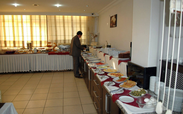 Grand Sinan Hotel