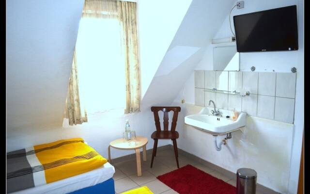 Pension und Monteurzimmer VICTORIA