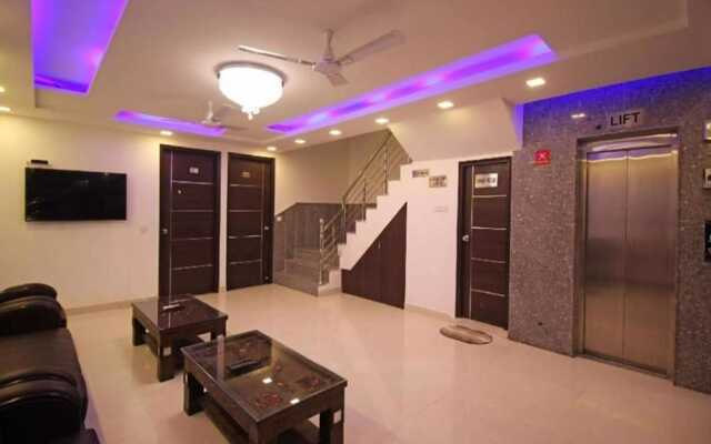 Airport T Palace