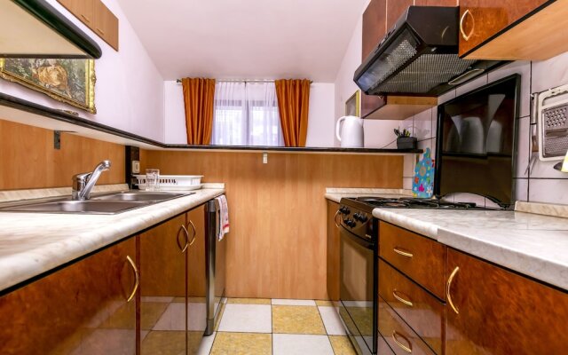 Apartments Mira Mark