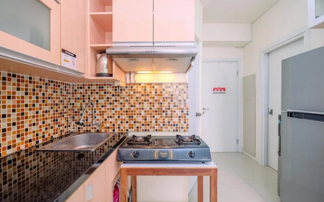 Comfort Designed 2Br At Green Pramuka City Apartment