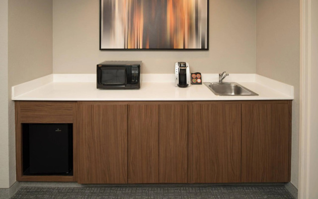 Courtyard by Marriott Portland North