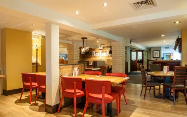 Premier Inn Wirral (Heswall)
