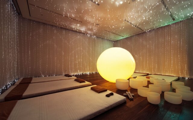 We Hotel Jeju