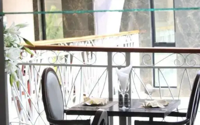 Hotel Amaritsah