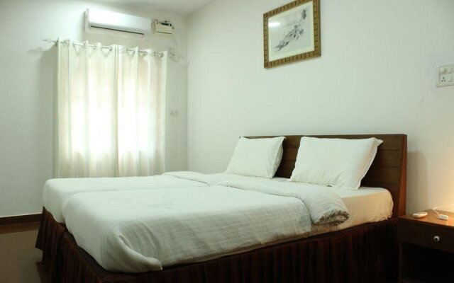 Oyo 9355 Holy Cross Home Stay