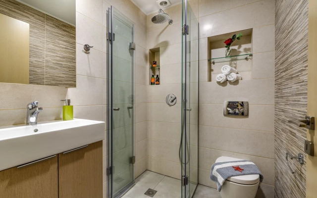 City Breeze Apartment