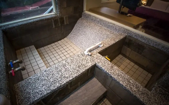 Mingyuan Hotspring