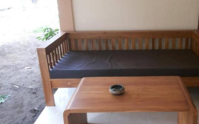 Odina Beach Inn