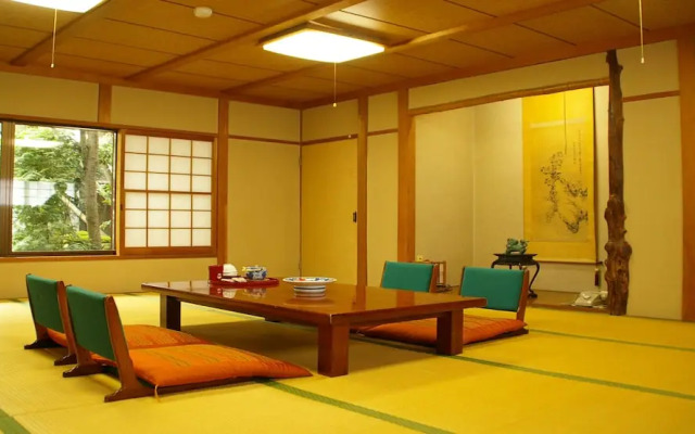 Toramaru Ryokan