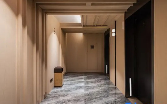 MEHOOD LESTIE Hotel (Shanghai Guoji Lüyoudujiaqu Chongxi Road)