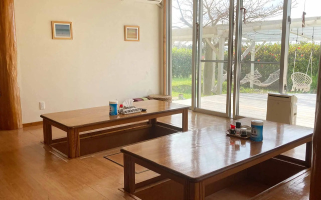 Northern Inn Umisuzume (Ishigakijima)