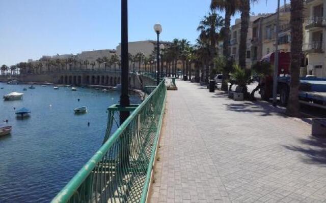 The April Maisonette