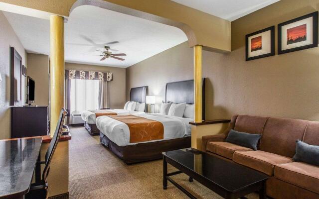 Comfort Suites Bakersfield