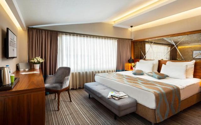 Artur Hotel