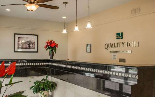 Quality Inn near Manatee Springs State Park