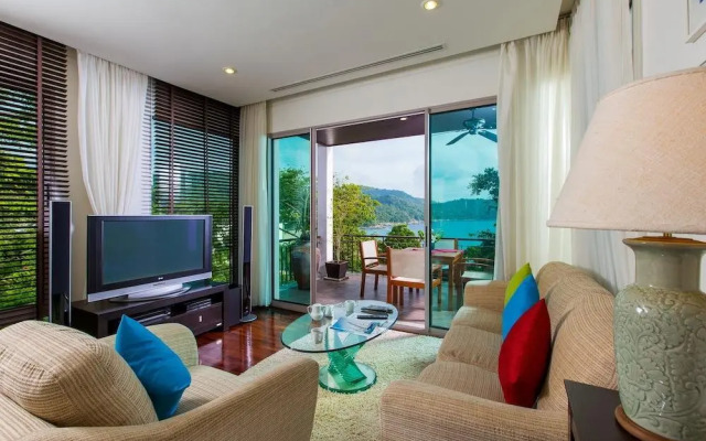 Kata Gardens Penthouse Seaview with Pool 8C