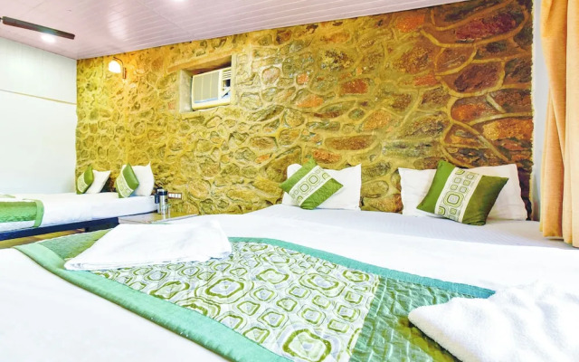 Hotel Castle Rock
