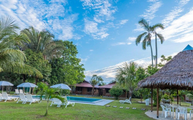Wakaya Ecolodge