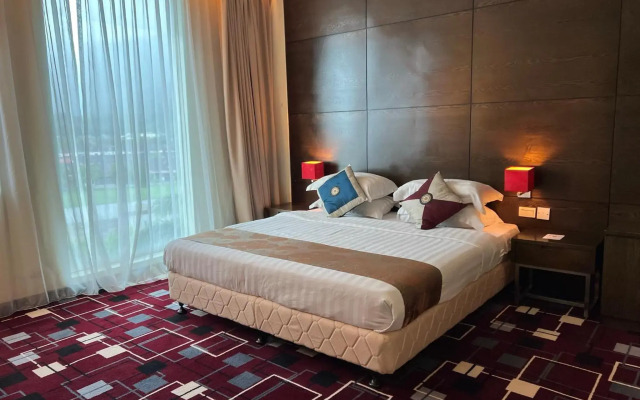 SSL Traders Hotel