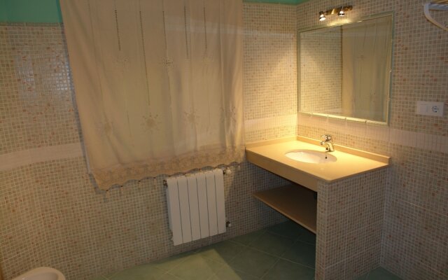 Apartamentos Rurales La Bellosina