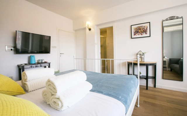 The Harmony Rooms Split