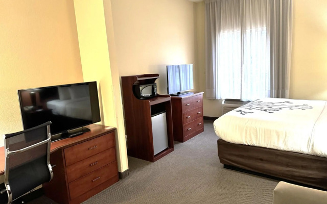 Sleep Inn & Suites Madison - Monona