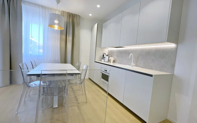 Arcioun Suite Apartment Via Bellaria