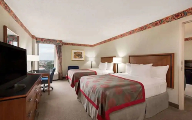 Holiday Inn Civic Center Laredo