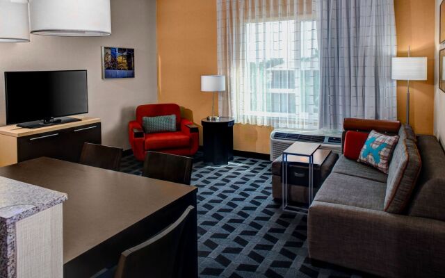 Towneplace Suites Bakersfield West