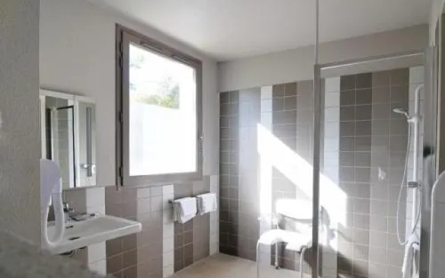 Relais Fasthotel "La Couchée" Avignonet