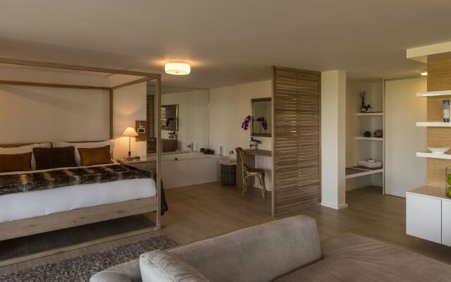 Spanish Farm Guest Lodge by Raw Africa Collection