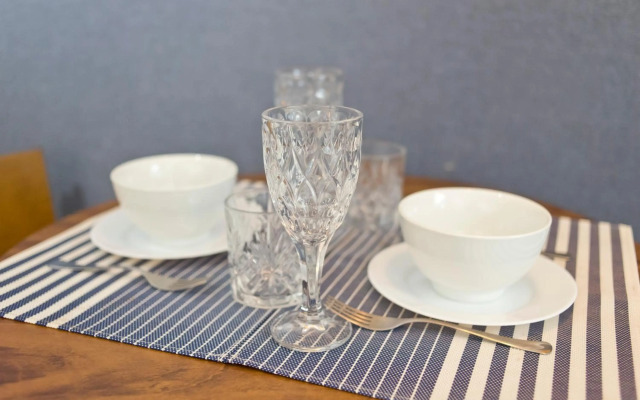 Lindo Apartamento frente para praia, Wi-Fi, estacionamento gratuito