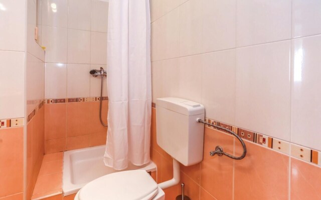 Nice Home in Solin With Wifi and 2 Bedrooms