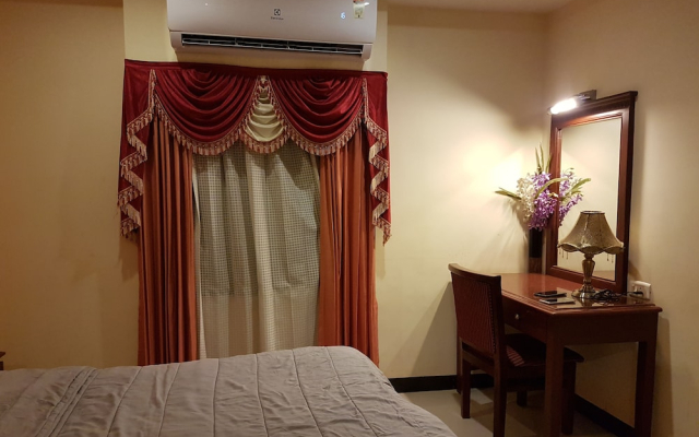 Hotel Subhalakshmi Palace