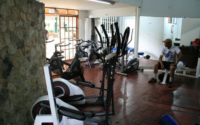 Hotel Guadaira Resort