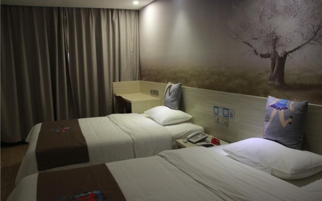 Pai Hotel Nanchang Honggutan Feng Hezhong Zhong Avenue Cui Yuan Subway Station – Guest Rooms – Nanchang