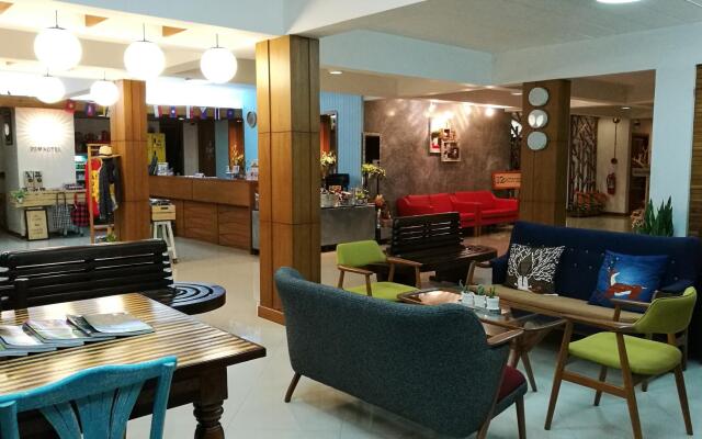 J2 Hotel