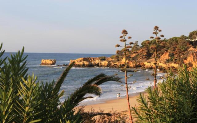 5 Minutes Walk from the Beach