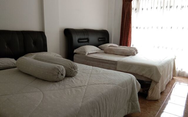 Villa Danau 5 Bedroom for 50 pax