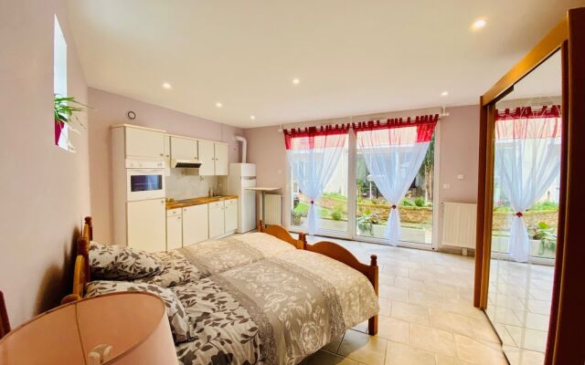 Reims Sherpa Guest House