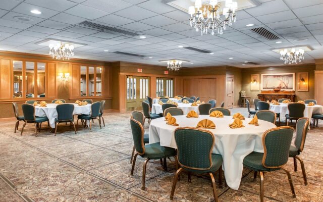 Clarion Hotel and Conference Center